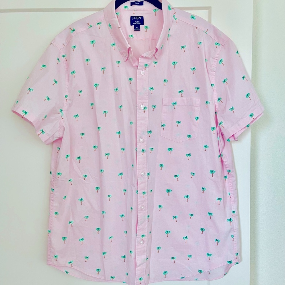 J Crew Men’s XL MINT condition Pink casual button down